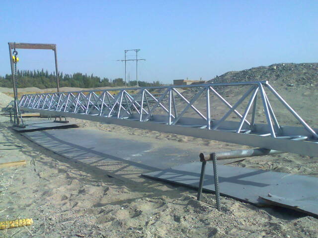 爱辉专业承揽大中小型喷涂翻新施工业务！